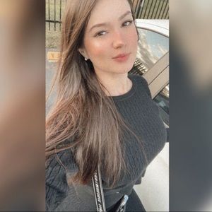 Meet your Posher, Carol